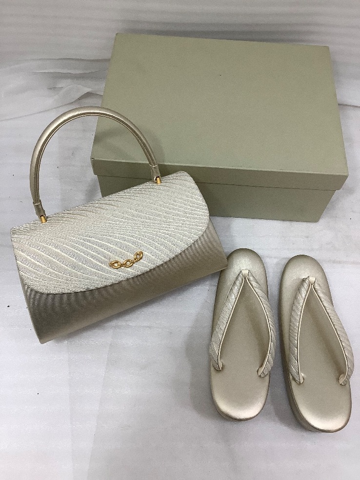 【現状品】草履・バッグ　　白梅　　※38609