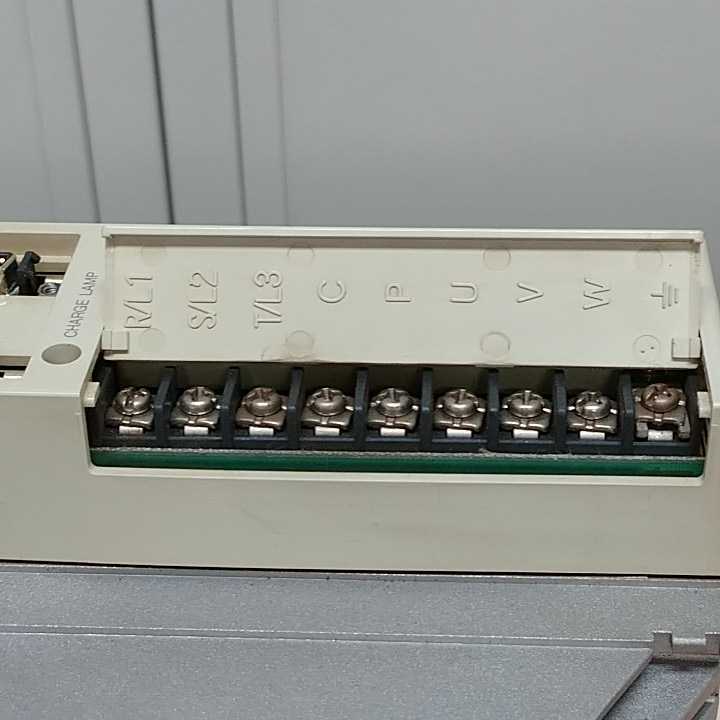 中古 三菱 MITSUBISHI サーボドライバー MDS-A-SVJ-20 管理番号UT-921
