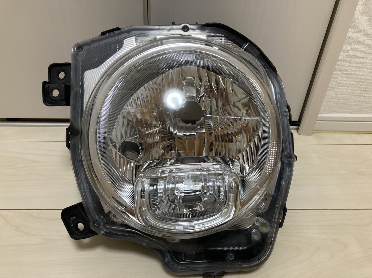 トヨタ クラウン GRS200純正HID 右 ヘッドライト HCHR-686。 トヨタ GRS200 クラウン ロイヤル 純正 HID ヘッドライト 左 運転席側