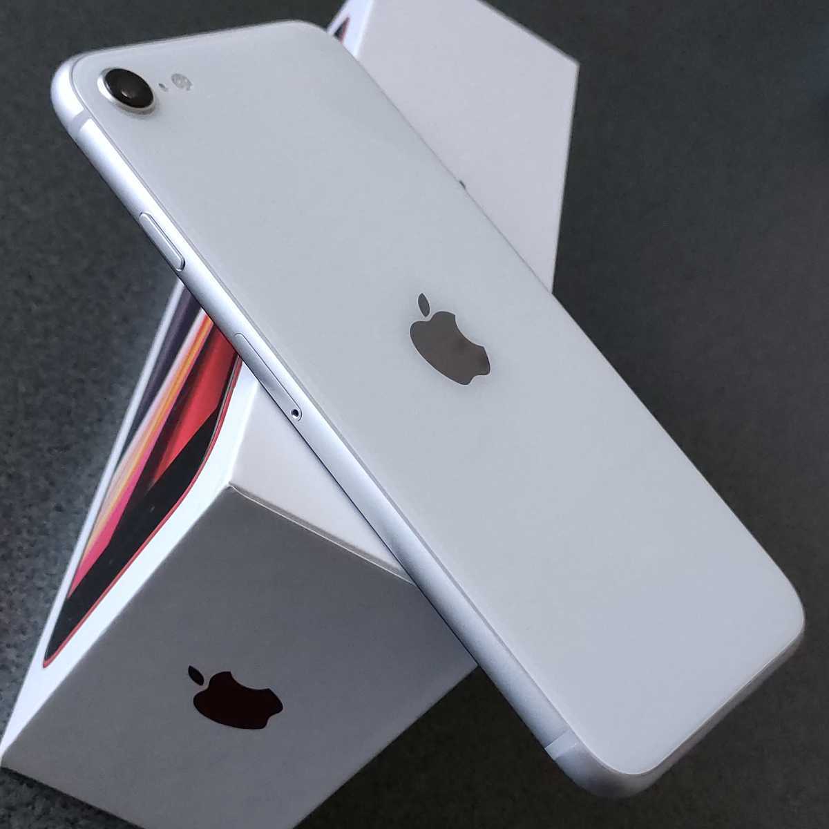 iPhone SE2 iPhone SE第2世代 128GB ホワイト 解除SIMフリー 2020年5月 
