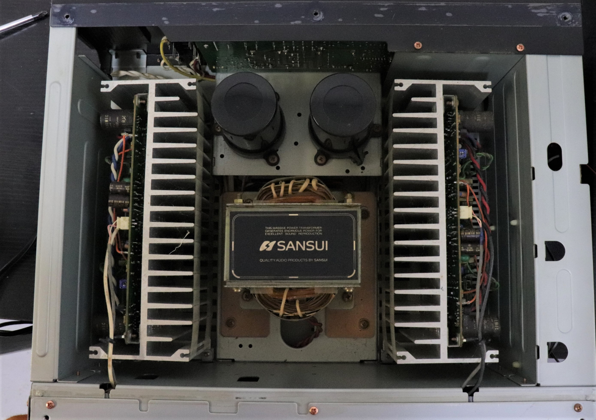 極上の響きに解像感！SANSUI AU-α607MR プリメインアンプ インテグレー