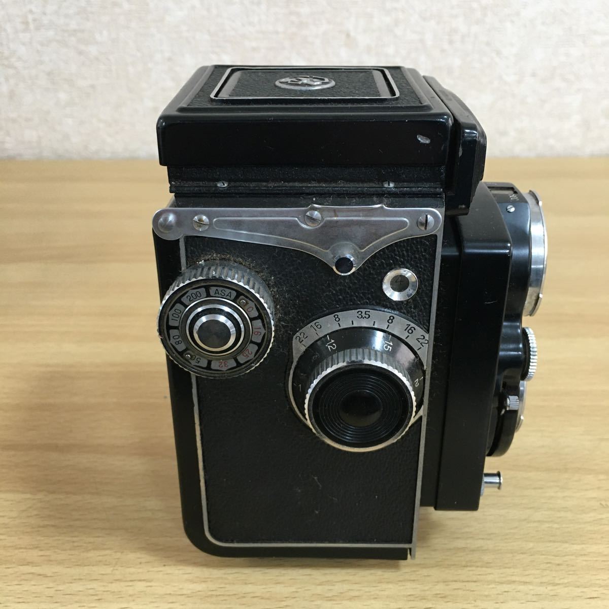 YASHICA ヤシカ yashicaflex レンズ Yashikor 1:3.5 f＝80mm フィルムカメラ 二眼レフカメラ ケース付き 2 ア 2683 ヤシカ Yashicaflex 二眼レフカメラ 二眼レフカメラケース付き 動作品Yashica-A Natural