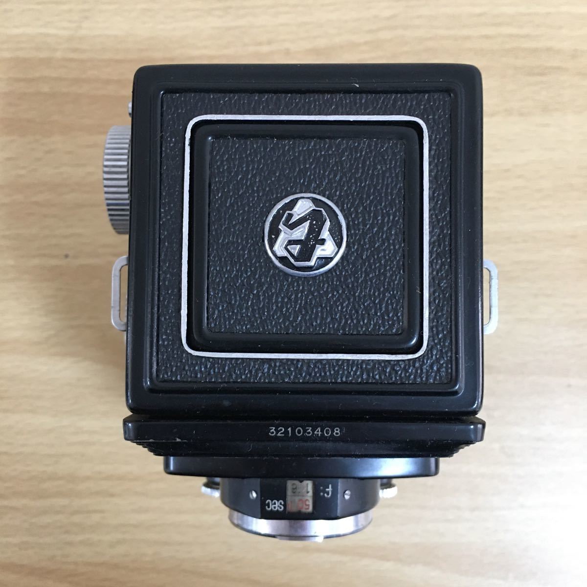 YASHICA ヤシカ yashicaflex レンズ Yashikor 1:3.5 f＝80mm フィルムカメラ 二眼レフカメラ ケース付き 2 ア 2683 ヤシカ Yashicaflex 二眼レフカメラ 二眼レフカメラケース付き 動作品Yashica-A Natural