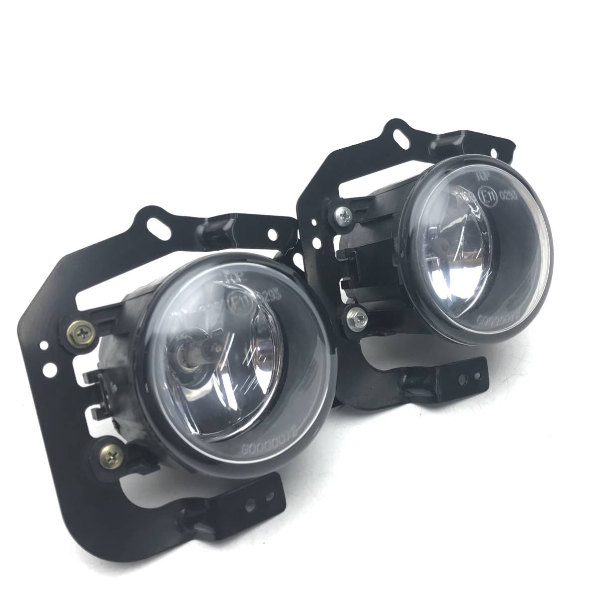 デリカ D5 CV5W CV1W CV2W CV4W ローデスト 社外 フォグランプ 左右セット ハーネス 付 即決/即納 CV5W CV1W CV2W デリカD:5&frasl;D5 即決&frasl;即納▼ [B-172-BB]