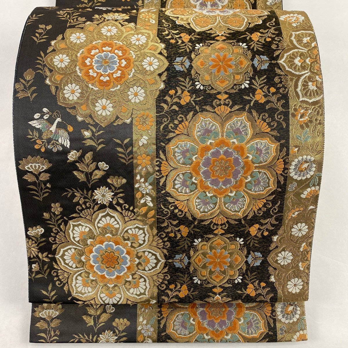 袋帯 美品 名品 落款 服部織物 華文 鳥 金銀糸 箔 金色 六通 正絹 【中古】