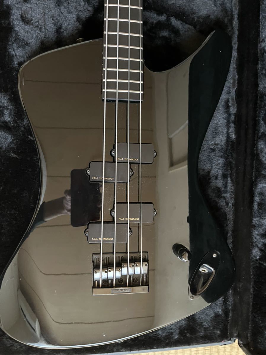 Burny ZB-80 ZIGGY 戸城憲夫モデル MOD. Thunderbird FERNANDES エレキ 