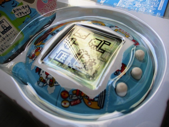 □ バンダイ おうちのでかたまごっち BANDAI tamagotchi おうちの