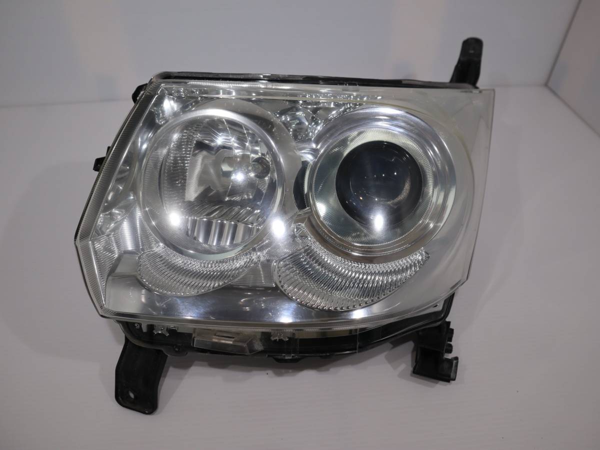 ムーヴカスタム ヘッドライト KOITO 100-51990 キセノン HID 新作，爆買い】 HID 【コーティング済】 キセノン 迅速発送 車検〇