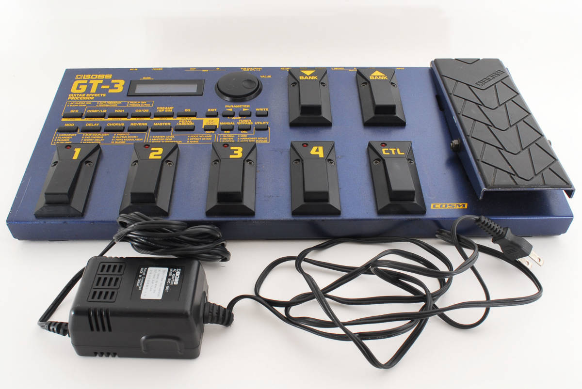 【美品】 BOSS GT-マルチエフェクター(充電アダプター付き) BOSS マルチエフェクター GT-3 ACアダプター新品付属 BOSS マルチ