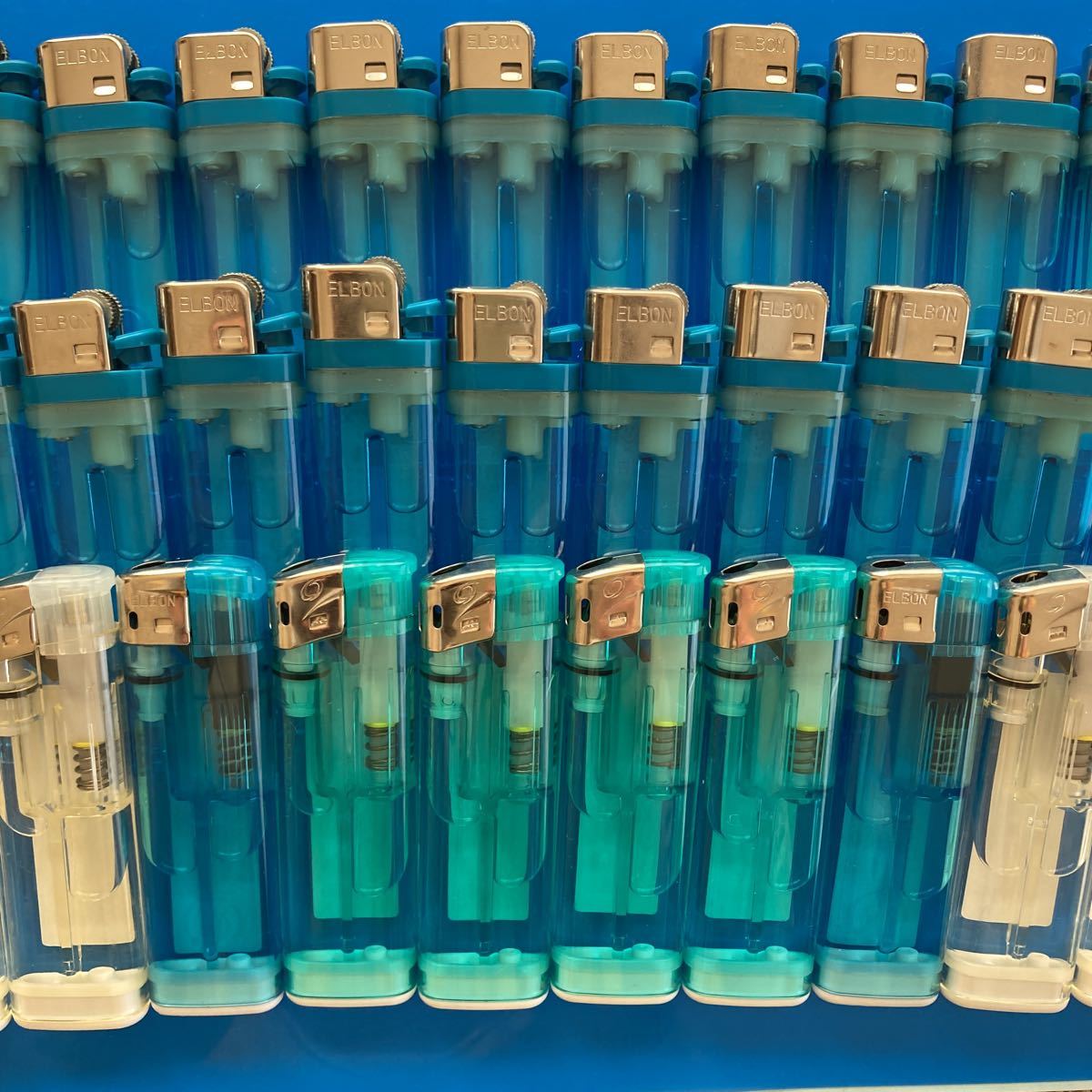 送料無料!!未使用 30個☆100円ライター・使い捨てライター☆_1