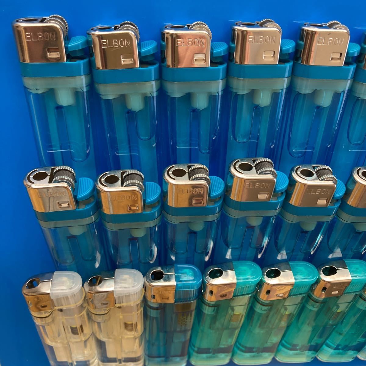 送料無料!!未使用 30個☆100円ライター・使い捨てライター☆_4