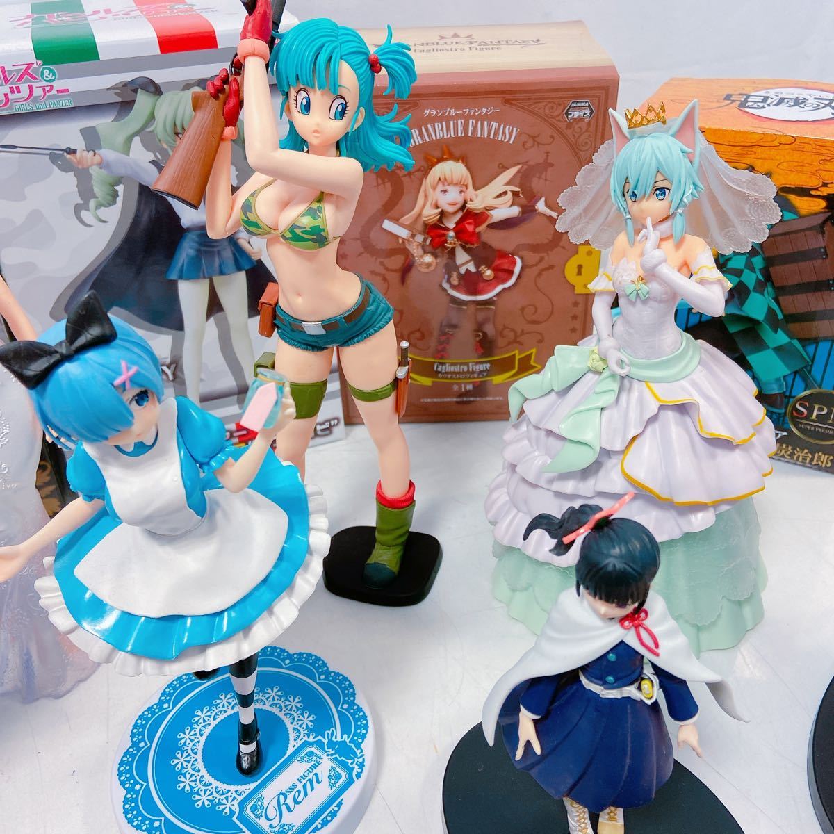 フィギュア  人気キャラクター　まとめ売り 2D26 アニメフィギュアまとめ 人気キャラ 女性キャラ多数 ワンピース