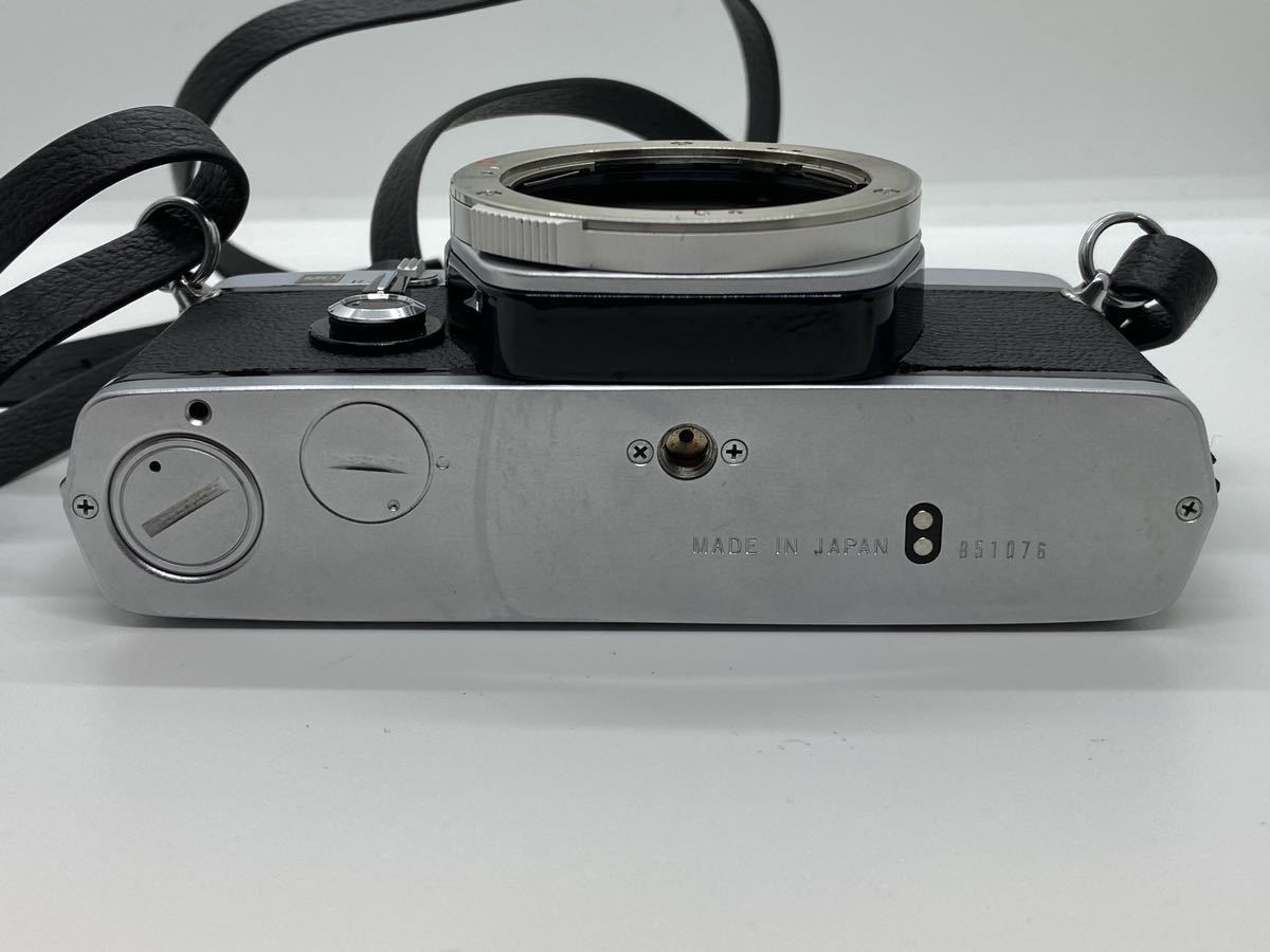 OLYMPUS OM-1 MD Thirds オリンパス ボディ SYSTEM OM シルバー 