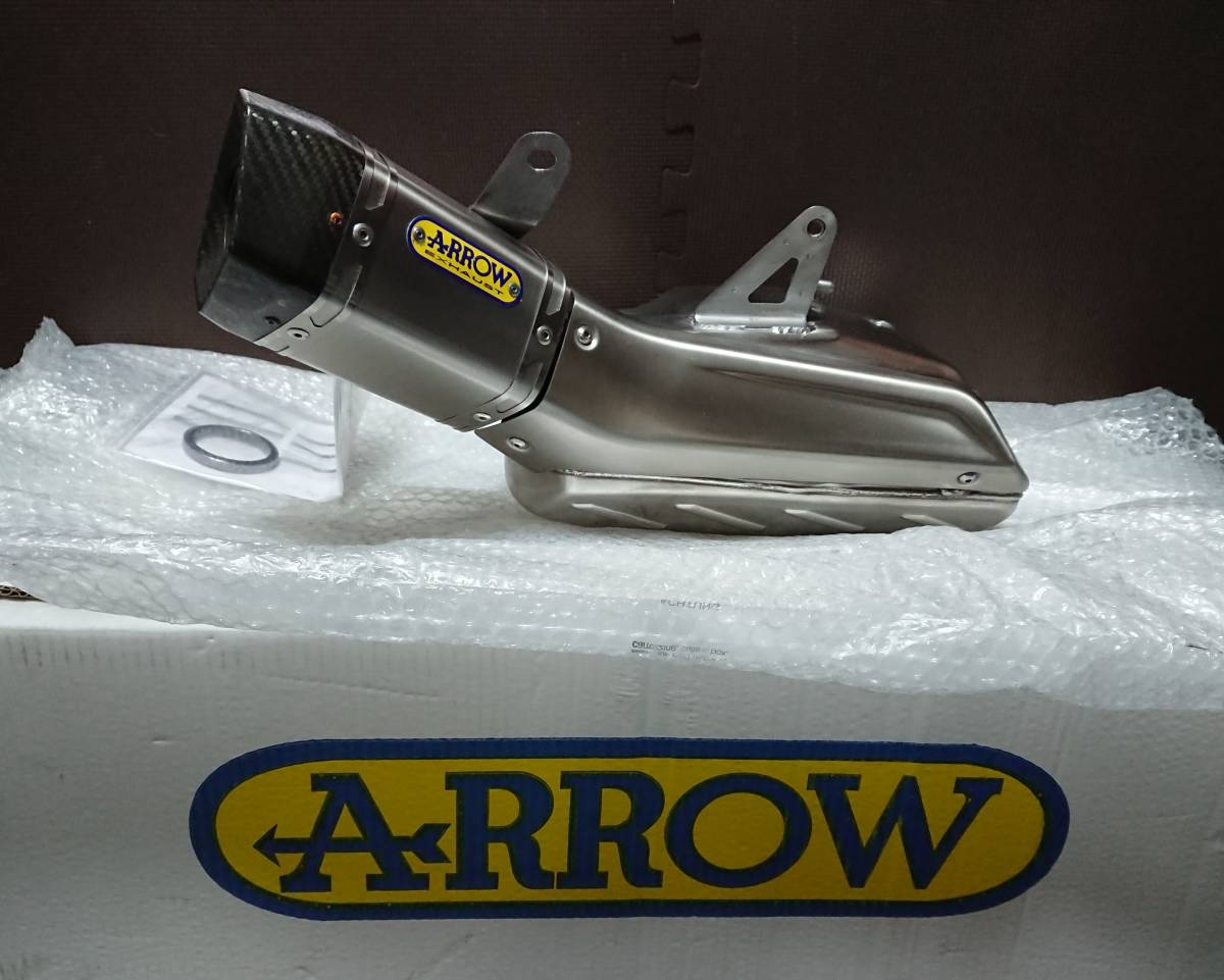 Arrow ☆トライアンフ ストリートトリプル 765 RS ARROW アロー