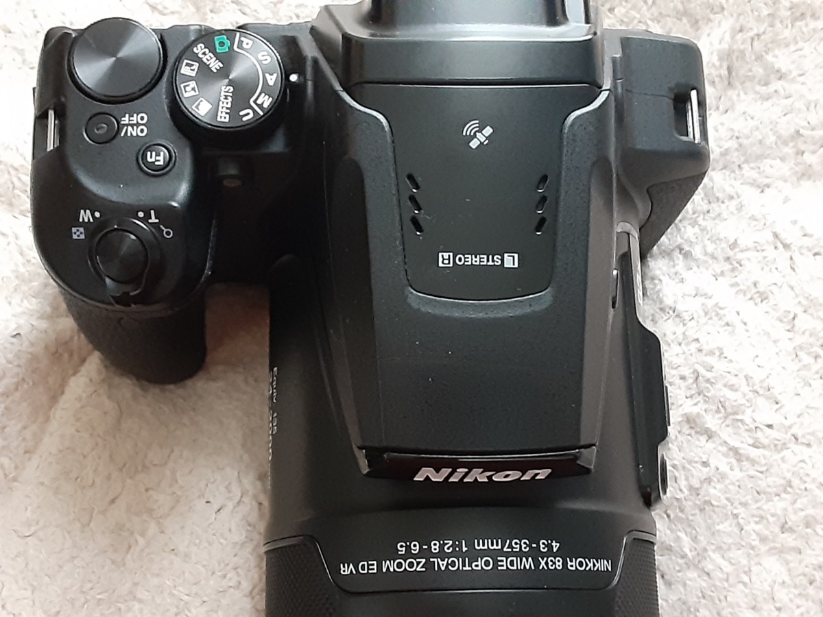 Nikon coolpix P900 ケース、フィルター、予備バッテリーなどおまけ