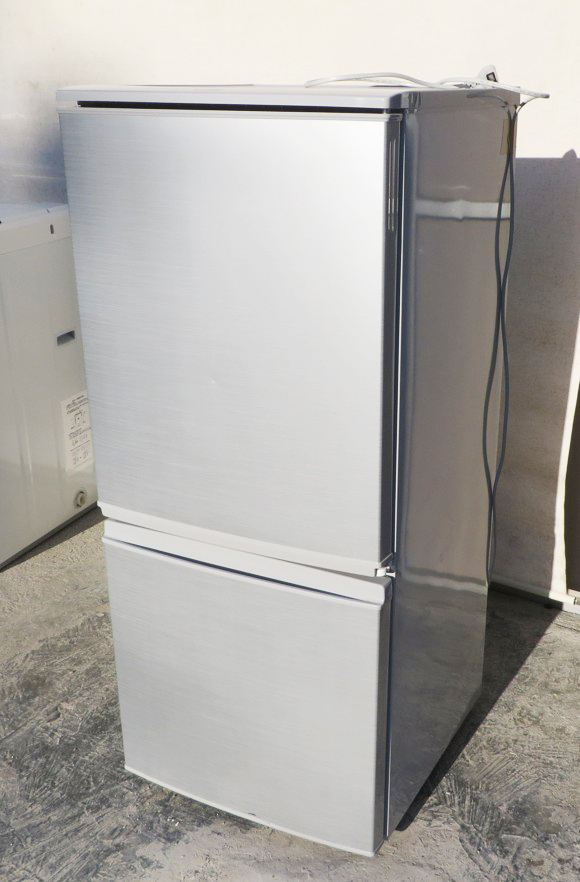 A479 SHARP シャープ ノンフロン冷凍冷蔵庫 137L SJ-C14C-W 中古 SHARP 