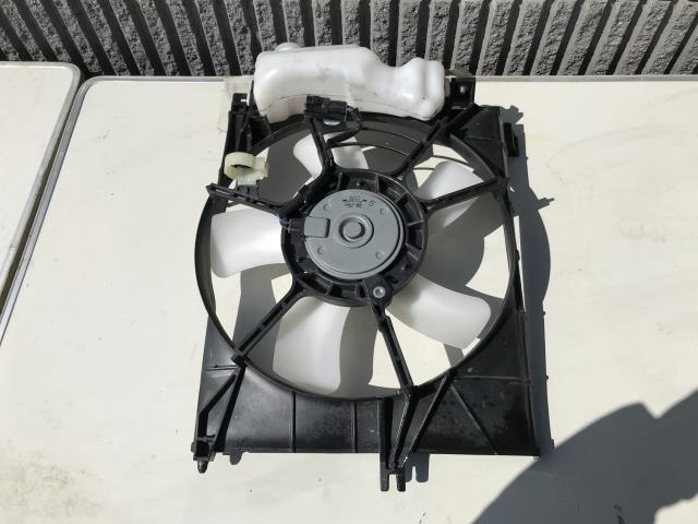 タント DBA-LA600S 電動ファン 16360-B2141 タント 電動ファン 16360-B2141 H24年 DBA-L375S (102741