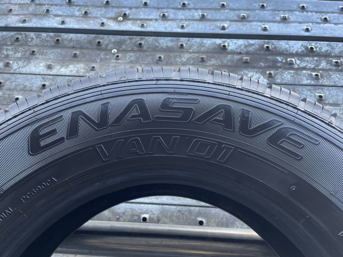 R-203　８分山以上♪185R14　8PR　ダンロップ　ENASAVE　VAN01★2022年製　４本★検品済　直接手渡し、タイヤ交換可能！！