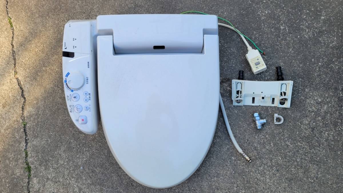 ジャンク品】INAX 温水洗浄便座 ウォシュレット シャワートイレ「CW 