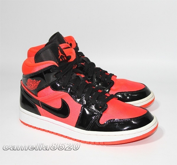 ナイキ エアジョーダン 1 ミッド BQ6472-600 レッド / ブラック US8 25cm 美品 使用僅か レディース NIKE WMNS AIR JORDAN 1 MID