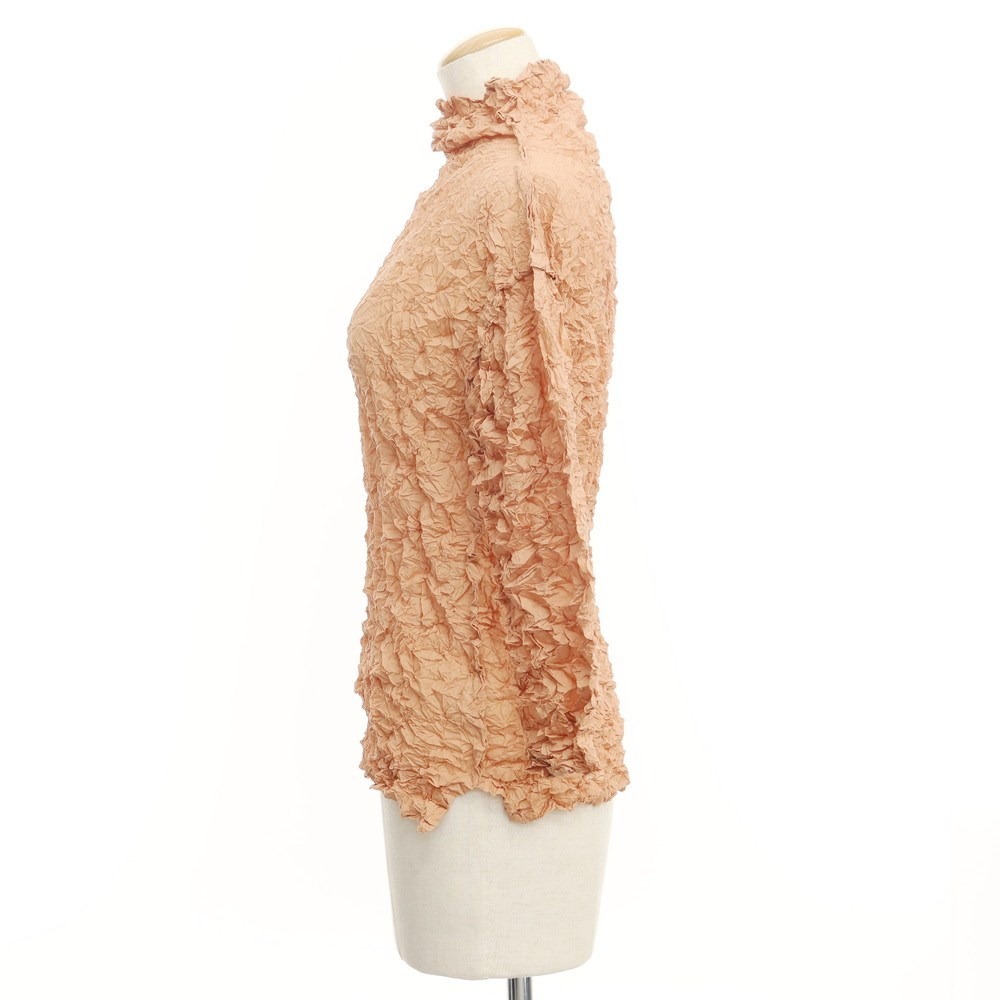 ミーイッセイミヤケ 製品シワ加工 ストレッチカットソー ベージュ　美品 中古】ミー イッセイミヤケ me ISSEY MIYAKE 2022年秋冬 プリーツ加工