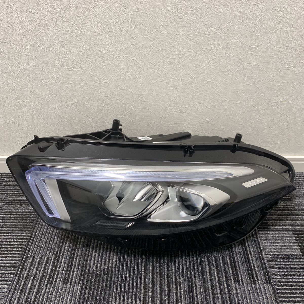 新品未使用 メルセデス ベンツ W177 Aクラス 純正 左 助手席 LED ヘッドライト A1779061501