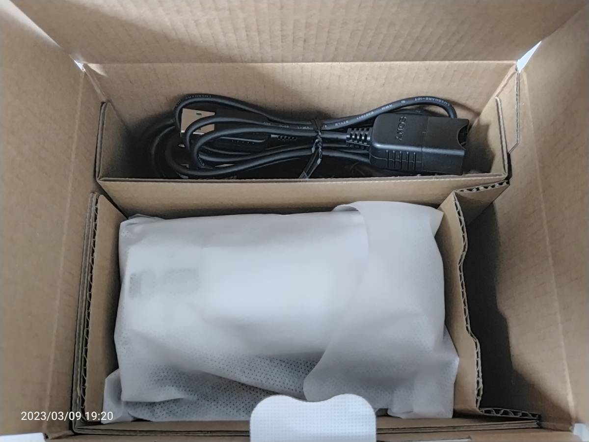 SONY ハンディカム HDR-CX680 ホワイト 5年保証付_3