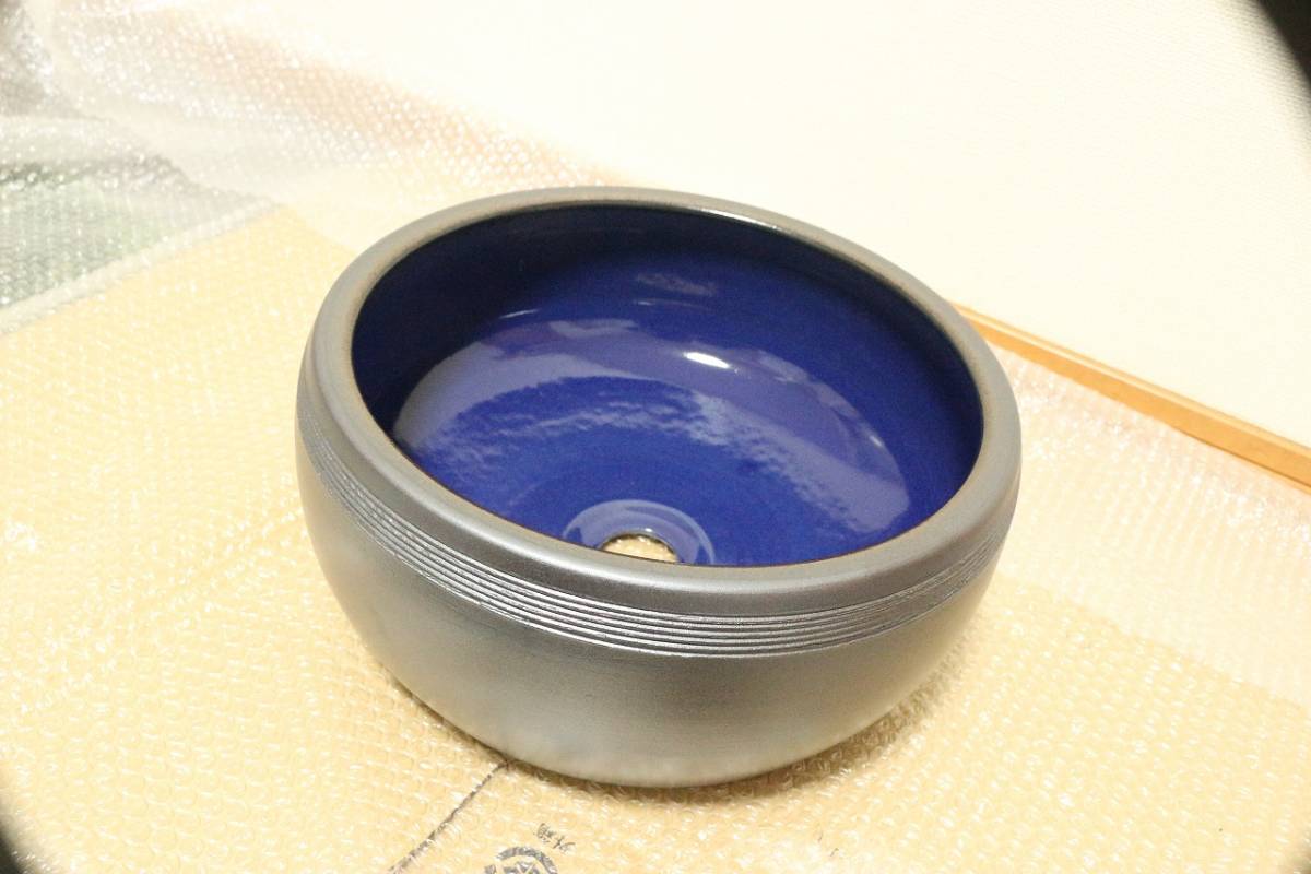 未使用！特注品！石見焼き 島根 日本製 宮内窯 陶器製 水受け 洗面台 手洗い 洗面ボウル 蛇口 オリジナル 一点物 芸術 丈夫 頑丈 おしゃれ