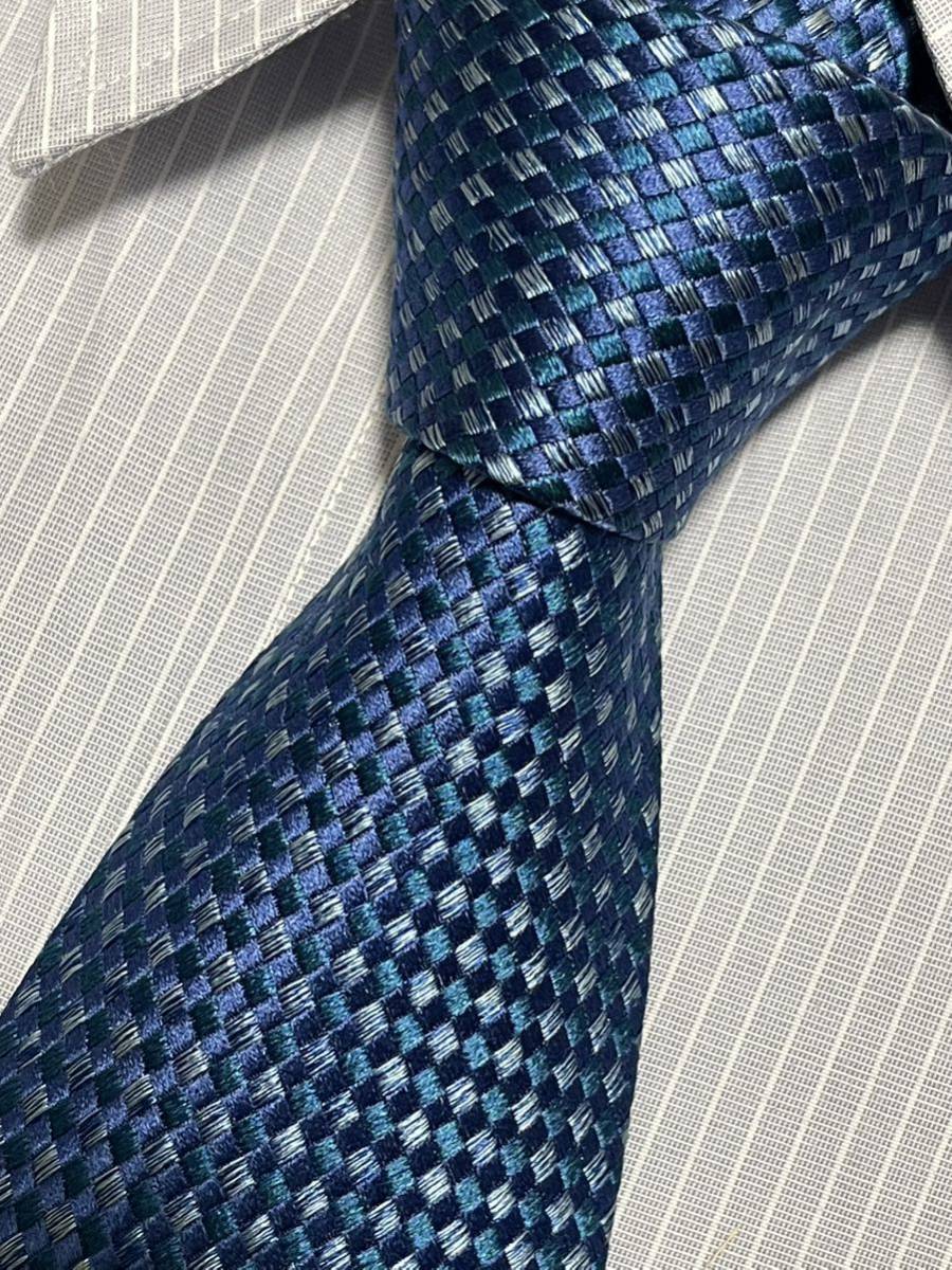 ほぼ未使用 ″Charvet″ シャルべ チェック ブランドネクタイ 303229