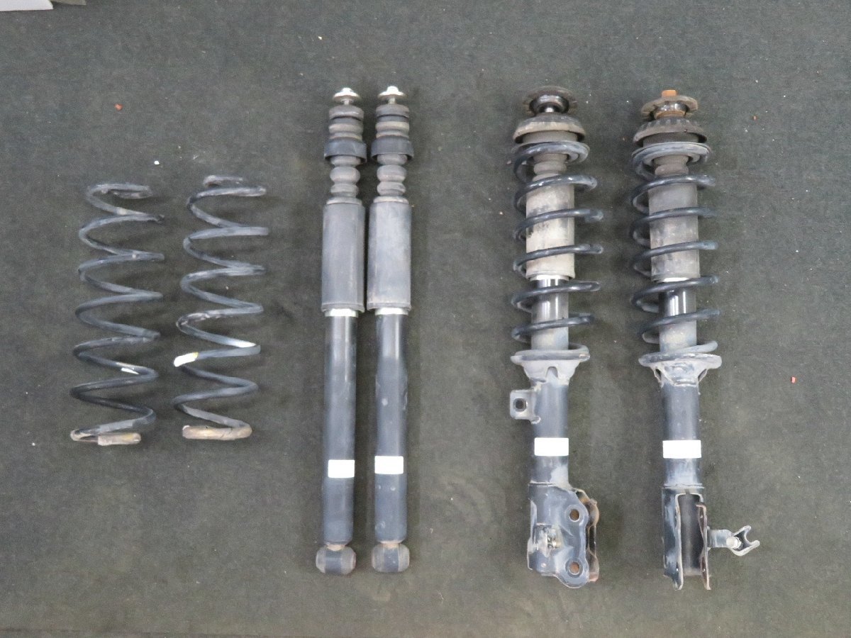即決! 即日発送可】ライフ JB5 純正 ☆約6万km ストラット 1台分 サス