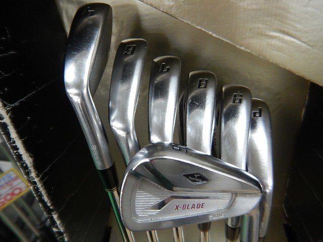 I[123589]ブリヂストン ツアーステージX-BLADE 701G/DG 7本セット/S200/26