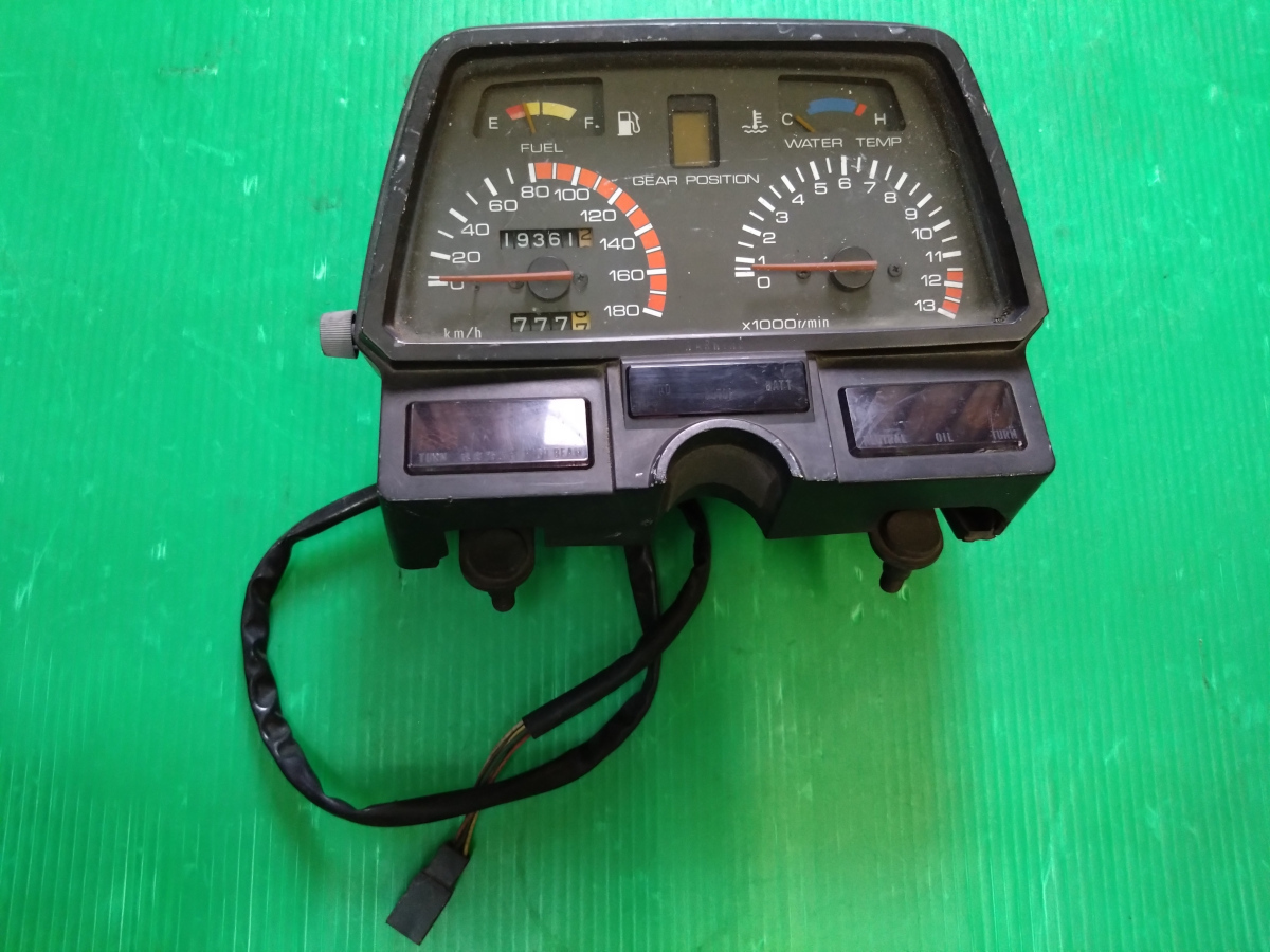 GSX400FW メーター ☆スピードメーター手動での針確認済(スズキ用