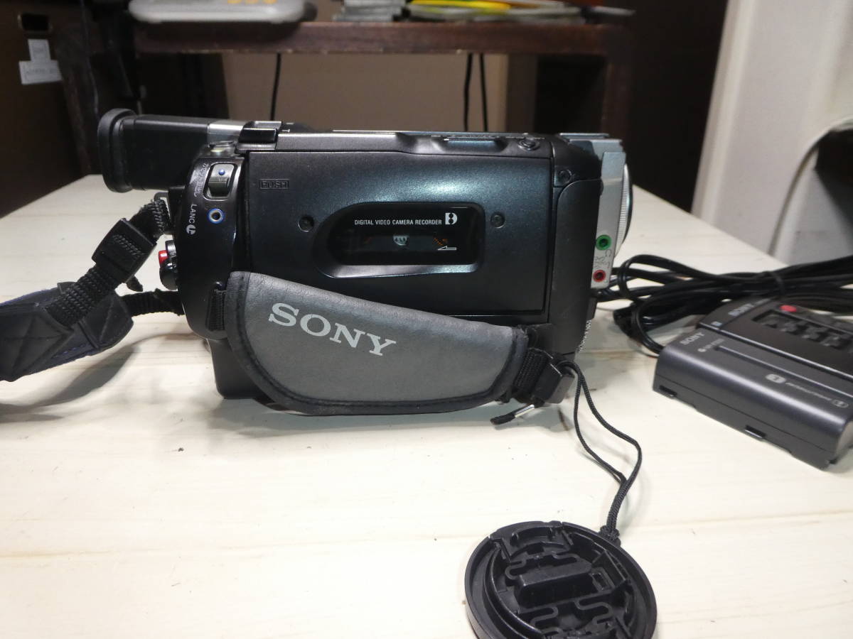 SONY DCR-TRV310 デジタル8 Hi8 8ミリ HANDYCAM 動作良好 ダビング一式