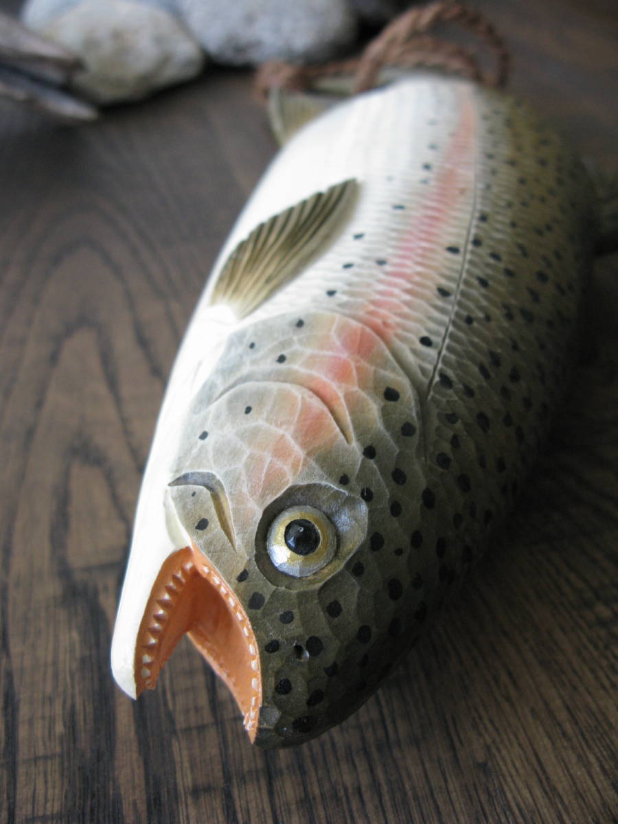 北海道 阿寒湖☆白手 民芸店 ニジマス 虹鱒 レインボー トラウト 木彫