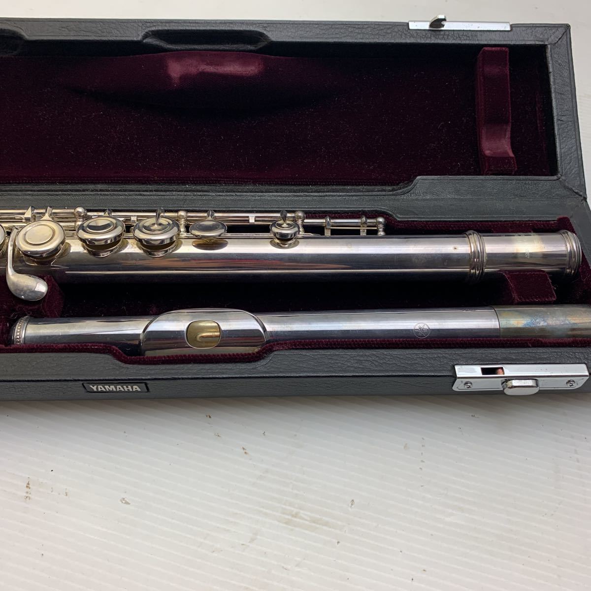 ヤマハ 総銀製 フルート YFL-811 ケース付き YAMAHA シルバー