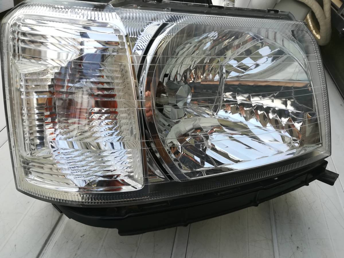 ステップワゴン RF4 RF3 LED | D2R HID ヘッドライトバルブ HID変換 