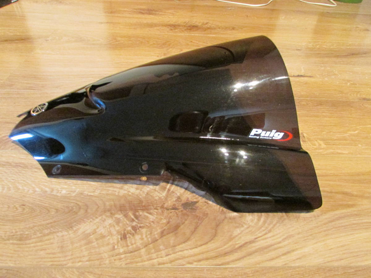 Yamaha YZF-R6（13S)用　社外スモークスクリーン　プーチ（Puig)製