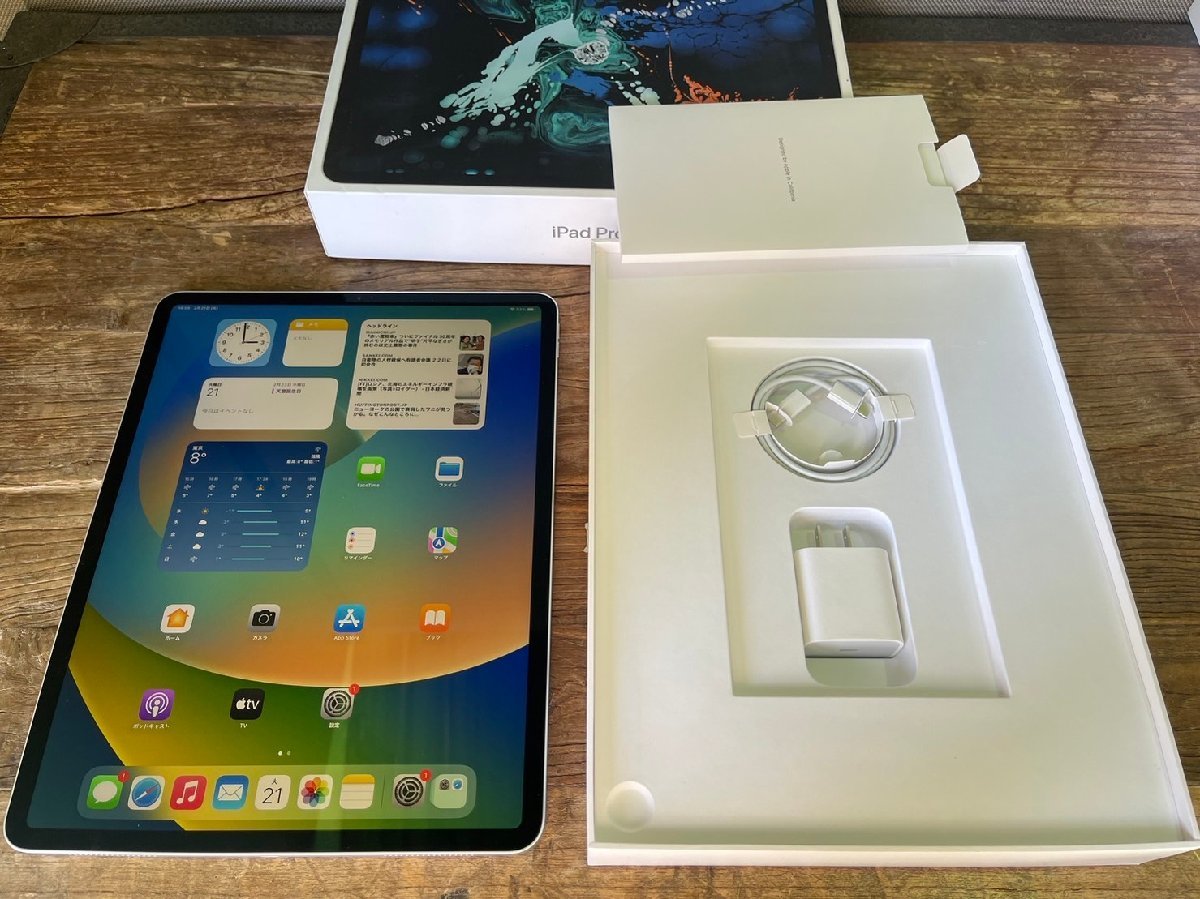 Apple/アップル iPad Pro 12.9インチ 第3世代 64GB シルバー 3D942J/A Wi-Fi デモ機(展示品）