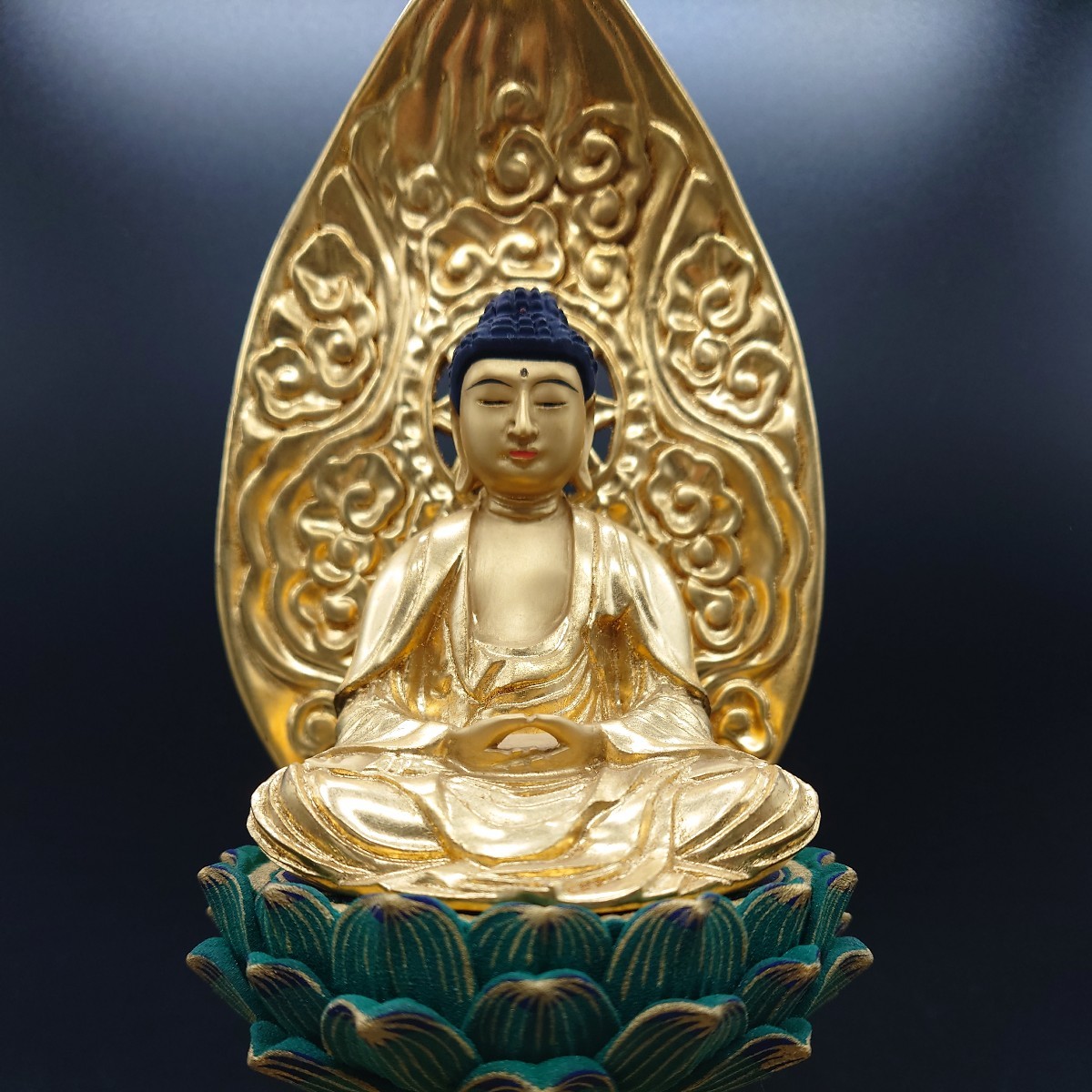 釈迦如来 仏像 金泥書 安い商品を通販サイトから 柘植製⁄ツゲ 淡彩色 