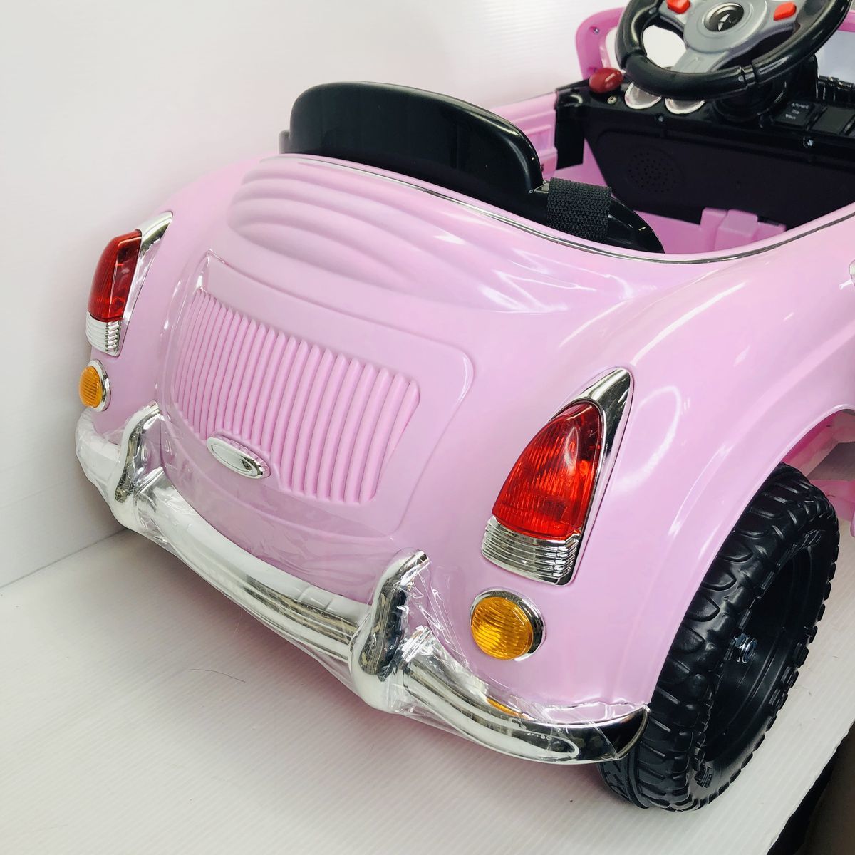 送料込み電動 子供用 乗用ラジコンカー ポルシェタイプ 結婚式