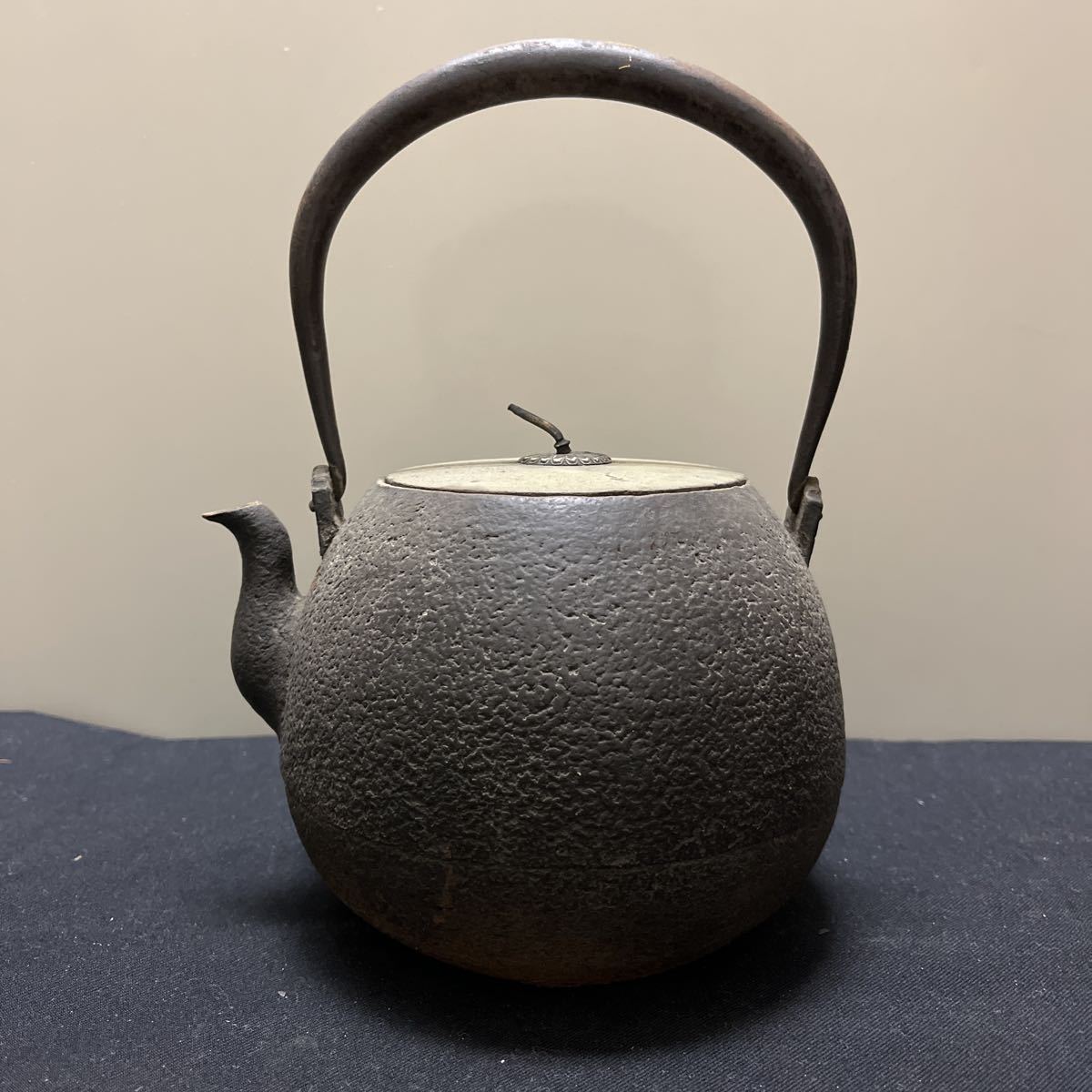 鉄瓶　詳細不明　茶道具 鉄瓶 煎茶道具 在名あり 不明 急須