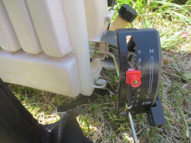 ◇MARUYAMA 丸山 背負い動力散布機 MDJ40-13 エンジン始動OK◇背負散布