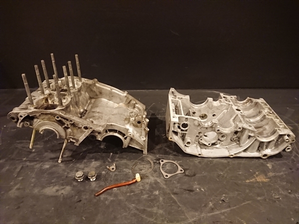 TZ350 383 1976年　ロードレーサー　エンジンの　窯　ケース　クランクケース 初期RZ250のチューニングに