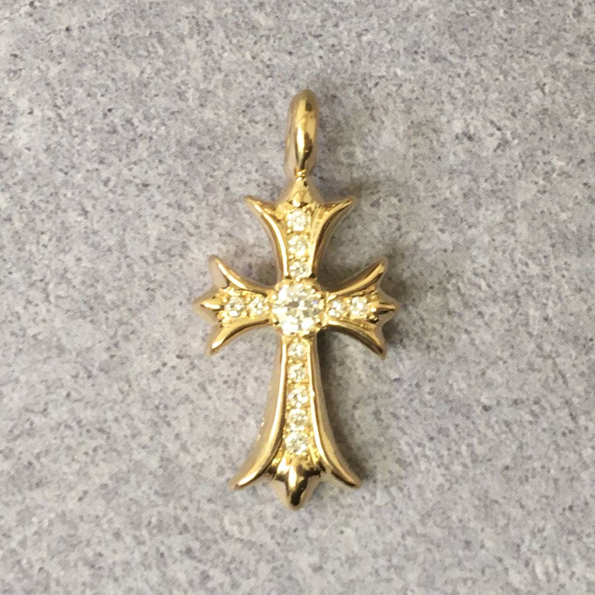 Chrome Hearts クロムハーツ 22k タイニー ファット クロス チャーム