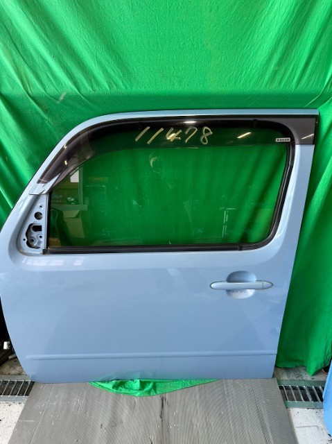 #11478 L675S ダイハツ ミラココア 左 フロント　ドア　B69