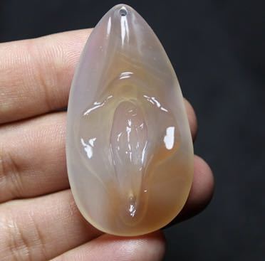 女陰 ヌードメノウ 貴重 希少品 芸術 生命の源 女性器 コレクション