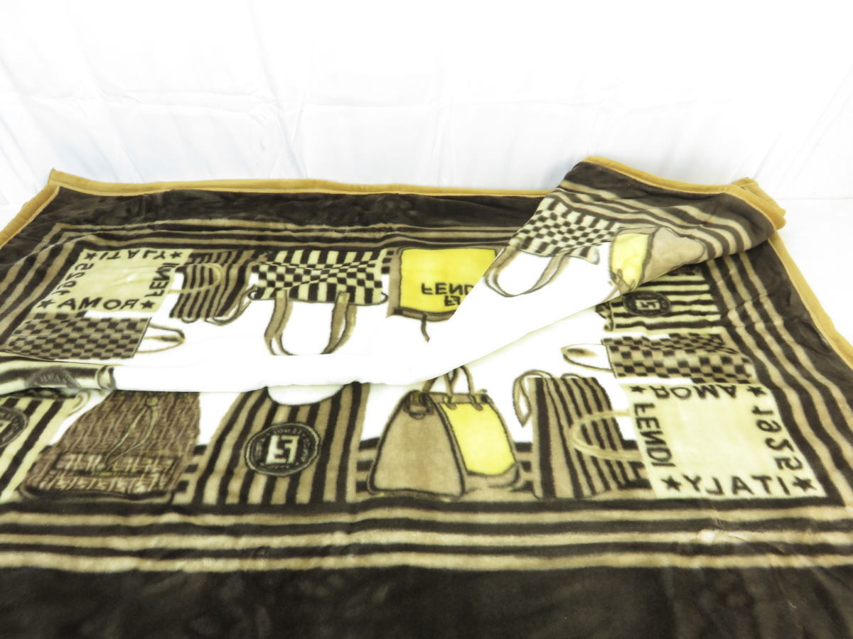 □未使用保管品□FENDI/フェンディ□ニューマイヤー毛布□140cm×210cm