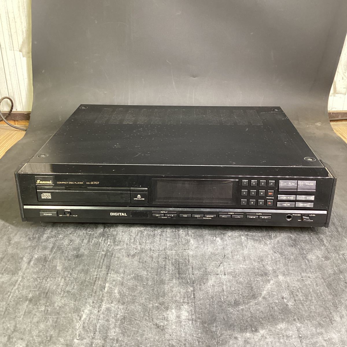 Sansui サンスイ CDプレーヤー　CD-α707