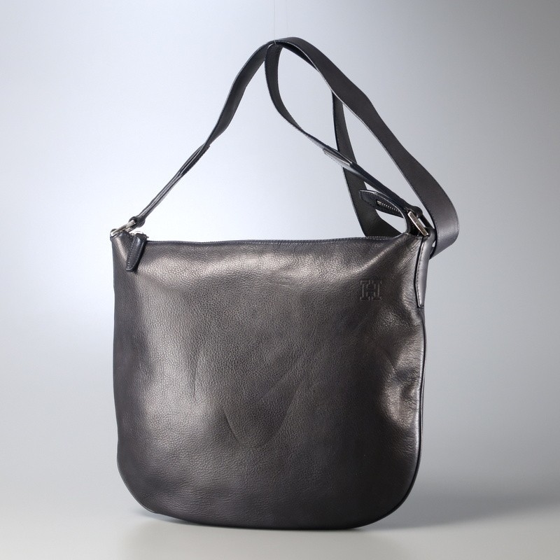 ME4008*イタリア製*ヒロフ HIROFU*レザー ショルダーバッグ*クロスボディバッグ*斜め掛け*鞄*ネイビー*レディース