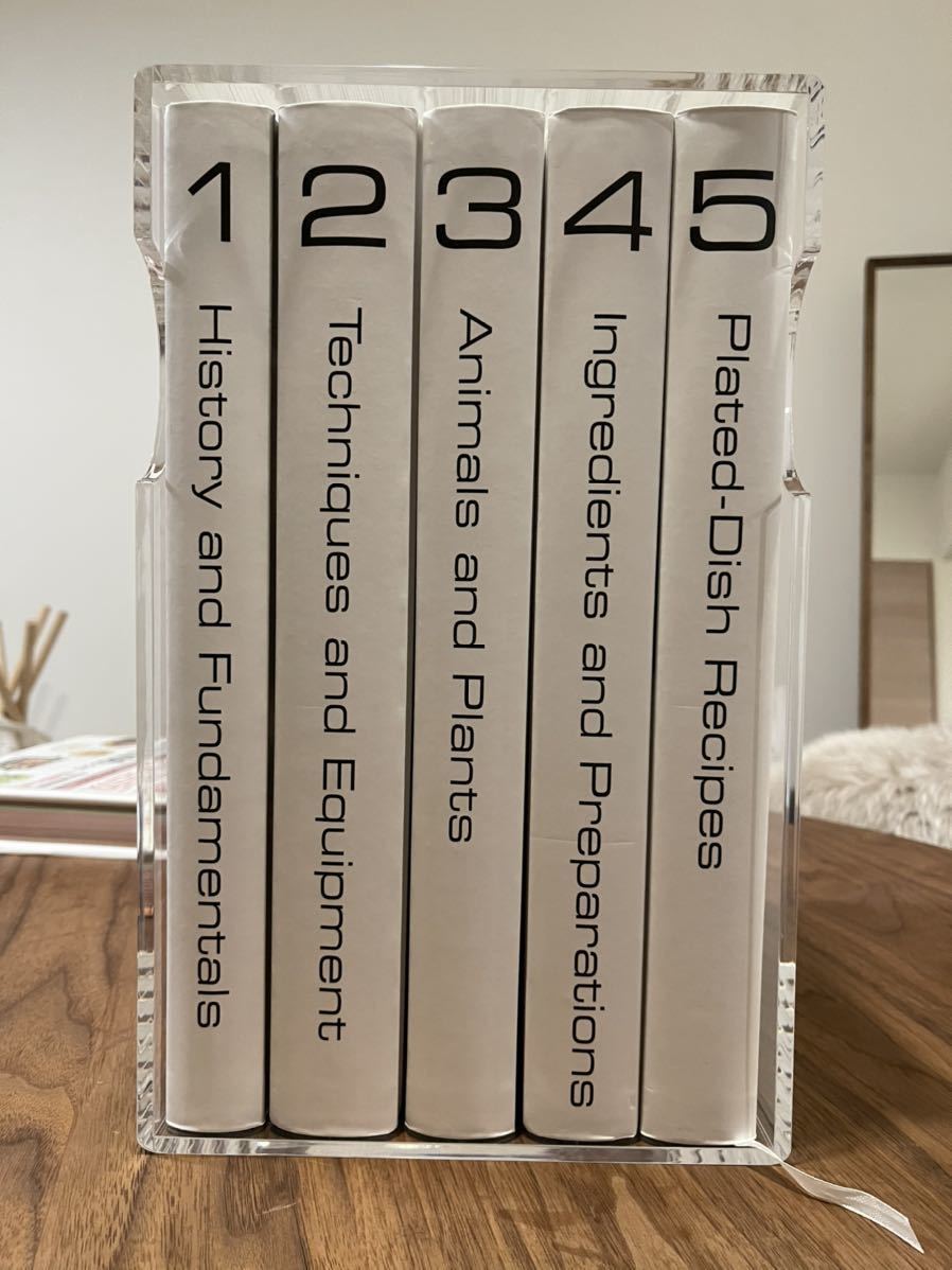 Modernist Cuisine at  英語版 MODERNIST CUISINE at 現代料理の全て Modernist Cuisine at Home 現代